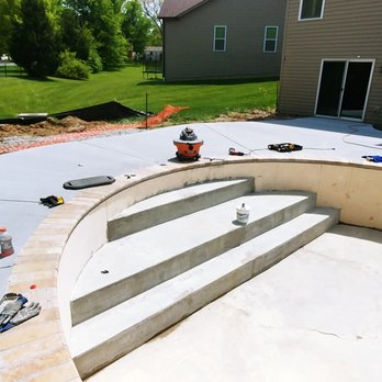 Edge Water Pools - Pool & Hot Tub Service Near Me - Chesterfield, Missouri