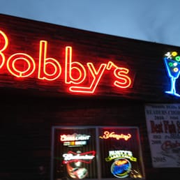 BOBBY'S LOUNGE - Updated November 2025 - 20 Photos & 23 Reviews