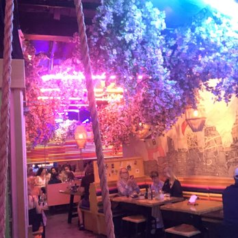 Lucky Robot Restaurant - Sushi Bars Near Me - Austin, Texas Lucky Robot Restaurant - Sushi Bars Near Me - Austin, Texas