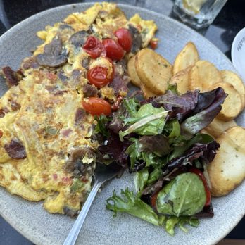 Eggspectation - Nashville - 9/10 - American Near Me - Nashville, Tennessee