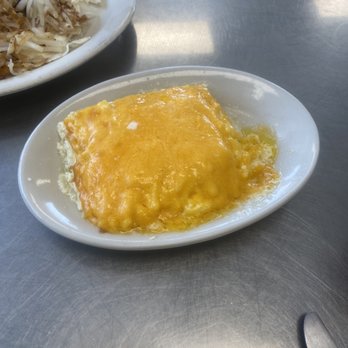 Poochie's Place - Hash brown casserole - Breakfast & Brunch Near Me - Amelia, Ohio Poochie's Place - Hash brown casserole - Breakfast & Brunch Near Me - Amelia, Ohio