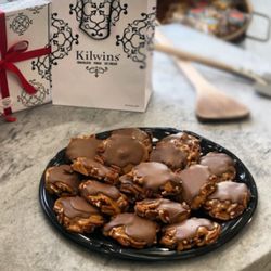 Kilwins Ice Cream - Chocolate - Fudge - Pecan Snapper - Catering Tray