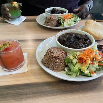 Konoko Restaurant - Caribbean Near Me - White Marsh, Maryland
