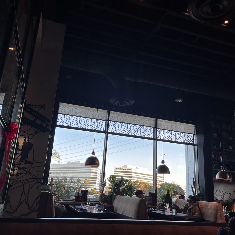 Little Sister - Waitress said booth only for party of 4 - Vietnamese Near Me - El Segundo, California Little Sister - Waitress said booth only for party of 4 - Vietnamese Near Me - El Segundo, California