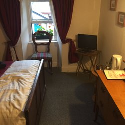 Red Lion Inn - The room is cute and clean, but small.