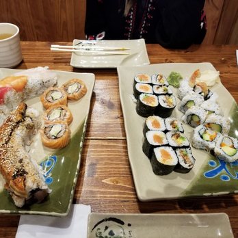 Sushi On Bloor - Sushi Bars Near Me - Toronto, Ontario Sushi On Bloor - Sushi Bars Near Me - Toronto, Ontario
