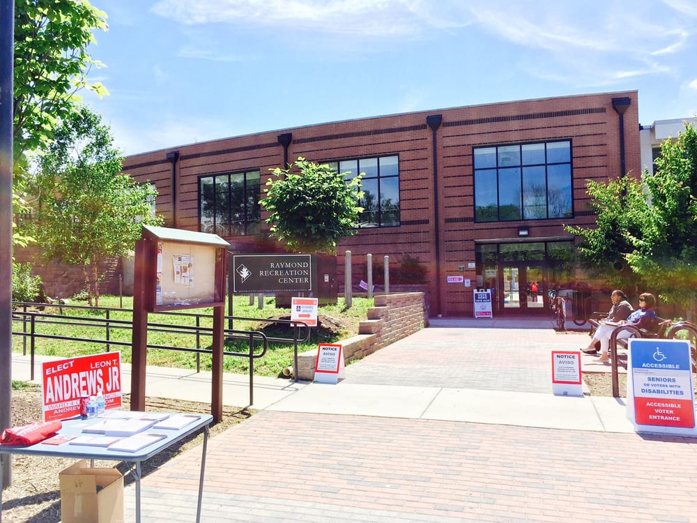 Raymond Recreation Center Logo