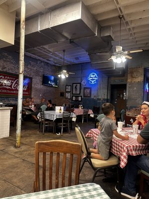 Gus's World Famous Fried Chicken by null