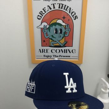 The Buzz Honolulu - Let's go DODGERS it's game day *10/25/24 - Barbers Near Me - Aiea, Hawaii
