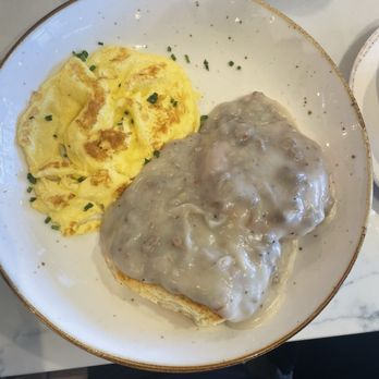 First Watch - Biscuits and turkey gravy - Breakfast & Brunch Near Me - Waxahachie, Texas