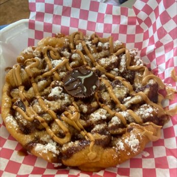 Buster’s Fried Chicken and Funnel Cakes - Reese's funnel cake - Chicken Shop Near Me - Longview, Texas Buster’s Fried Chicken and Funnel Cakes - Reese's funnel cake - Chicken Shop Near Me - Longview, Texas