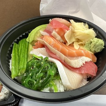 Kabuto Sushi and Grill - Sashimi bowl - Japanese Near Me - Seal Beach, California Kabuto Sushi and Grill - Sashimi bowl - Japanese Near Me - Seal Beach, California