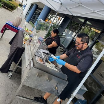 Salsitas Tacos - José and his crew setting up - Caterers Near Me Salsitas Tacos - José and his crew setting up - Caterers Near Me