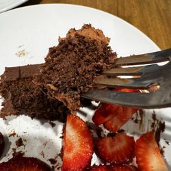 Delish Bakery - Dry chocolate cake