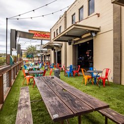 Little Woodrow's Babcock - It's always patio season at Little Woodrow's!