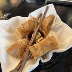 Diamond Mills Hotel & Tavern - Oh yeah...The bread was good too !