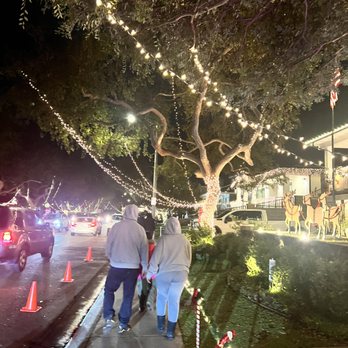 SLEEPY HOLLOW CHRISTMAS LIGHTS - Updated January 2026 - 1292 Photos