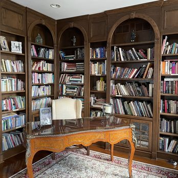 The Swope Manor - Library office . We borrowed books from here to read about the local area. Many types of books to borrow. - Bed & Breakfast Near Me - Gettysburg, Pennsylvania The Swope Manor - Library office . We borrowed books from here to read about the local area. Many types of books to borrow. - Bed & Breakfast Near Me - Gettysburg, Pennsylvania