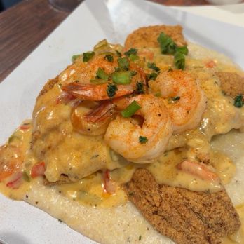 Gochas Breakfast Bar | Cascade - Fish shrimp and grits - Wine Bars Near Me - Atlanta, Georgia Gochas Breakfast Bar | Cascade - Fish shrimp and grits - Wine Bars Near Me - Atlanta, Georgia