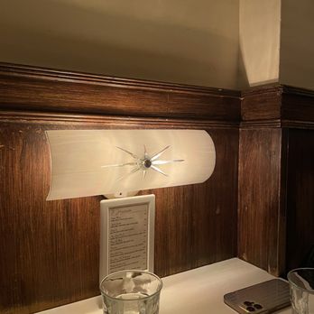 Le Swan - French Near Me - Toronto, Ontario