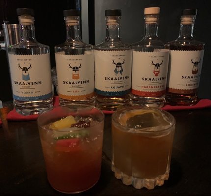 Skaalvenn Distillery & Cocktail Lounge by null