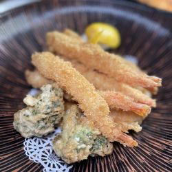 Inaka Japanese Fusion - Shrimp tempura dinner