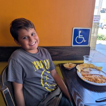Tacos La Opcion - Freddy loved his food! - Tacos Near Me - Los Angeles, California