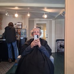 Boucle - Have foils??  Maybe I can contact life on another planet?  Or make the Earth move under my feet..Wait, that was the washer & dryer !