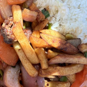 El Pollo Inka - Lomo Saltado - Peruvian Near Me - Rolling Hills Estates, California