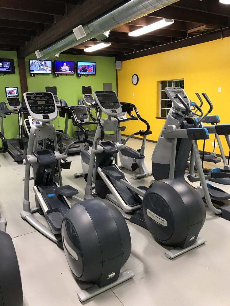 BODY SHOP FITNESS CENTERS Updated August 2024 888 N Whitley Dr