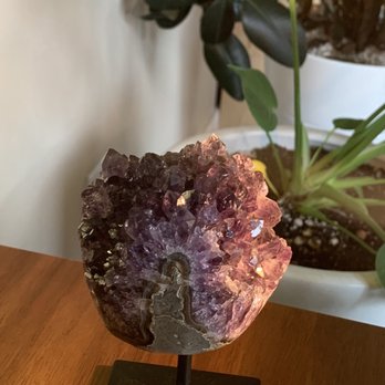 WOO PDX - Crystal - Spiritual Shop Near Me - Portland, Oregon