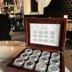 The Vanitea Room