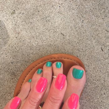 Jazzy's Nails Spa - Fab way to make it thru the rain! - Nail Salons Near Me - Whittier, California