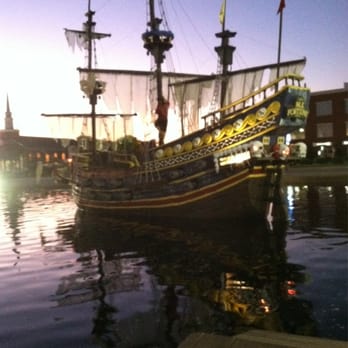 Mutiny Bay Miniature Golf - Sunset - Mini Golf Near Me - North Myrtle Beach, South Carolina