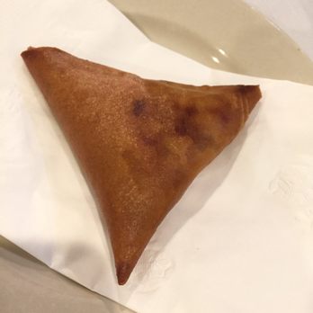 Blue Nile - Meat sambussa.  Tasty, crunchy meaty little things. - Ethiopian Near Me - Houston, Texas