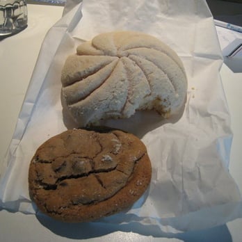 Mrs. T's Chinese Kitchen - concha n cookie - Bakeries Near Me - Avalon, California Mrs. T's Chinese Kitchen - concha n cookie - Bakeries Near Me - Avalon, California