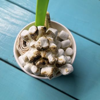 Roll Shack - The Gucci - Ice Cream & Frozen Yogurt Near Me - Abilene, Texas