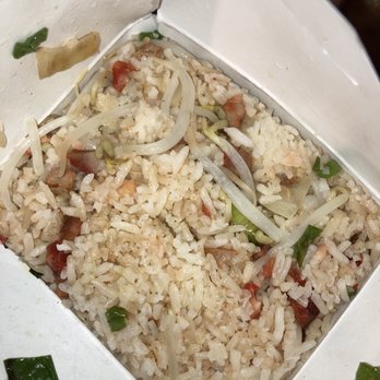 Ramsey Chinese Restaurant - rice and vegetables in a take out box - Chinese Near Me - Ramsey, New Jersey