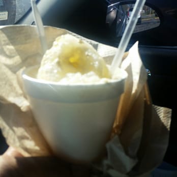 Bubbie's Snowballs - This is a small.  Damn! - Desserts Near Me - Kenner, Louisiana