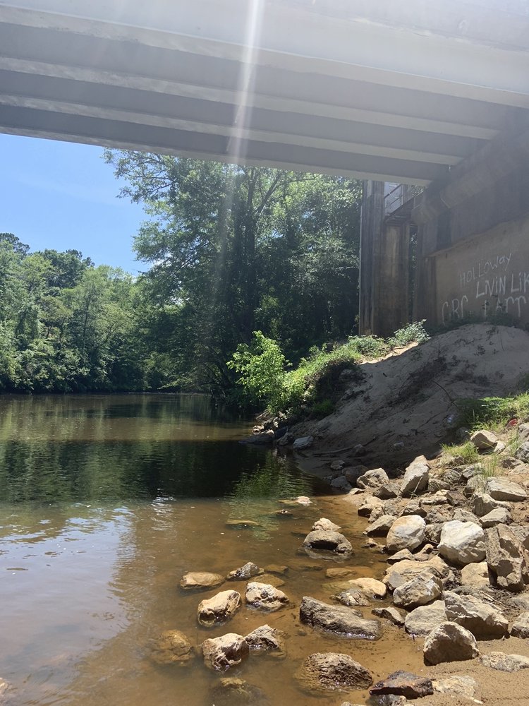 CHUNKY RIVER RECREATION TRADING POST AND CAMPGROUND Updated October