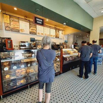 Einstein Bros. Bagels - Ordering area - Bagels Near Me - Pasadena, California