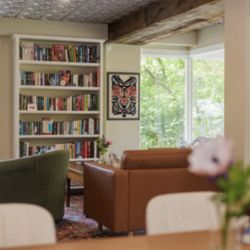 Café Three Pines - Grab a book while you enjoy your goodies