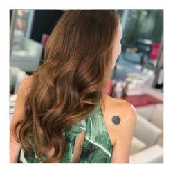 Blo Blow Dry Bar