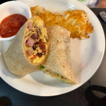 Crow's Nest - Rollup with hash brows - American Near Me - Des Moines, Washington
