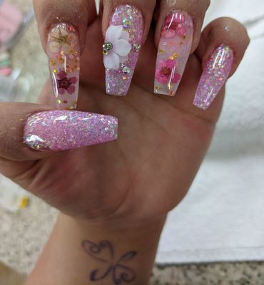Crystal Nails & Spa