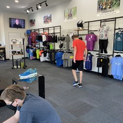 Columbus Running Company - Testing out shoes