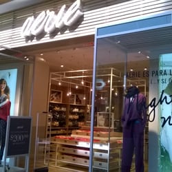 American Eagle Outfitters