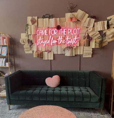 The Plot Twist by null