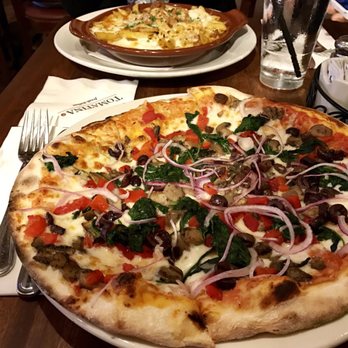 Tomatina - Personal garden pizza - Italian Near Me - Walnut Creek, California