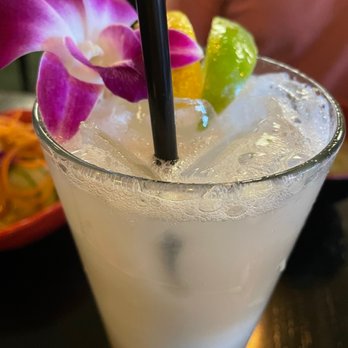 Kubo Sushi and Sake Lounge - Sushi Bars Near Me - Elgin, Illinois